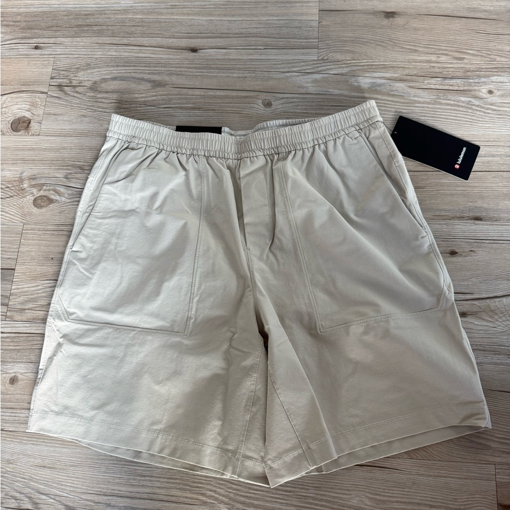 NWT Lululemon Bowline Short 8" Versa Twill Mojave Tan MOVT Men Size XL Shorts